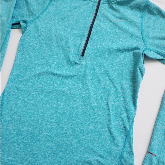 Nike pullover - Picture 4 of 7